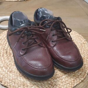 Rockport Mens size 8.5, ProWalking Leather Shoes Brown